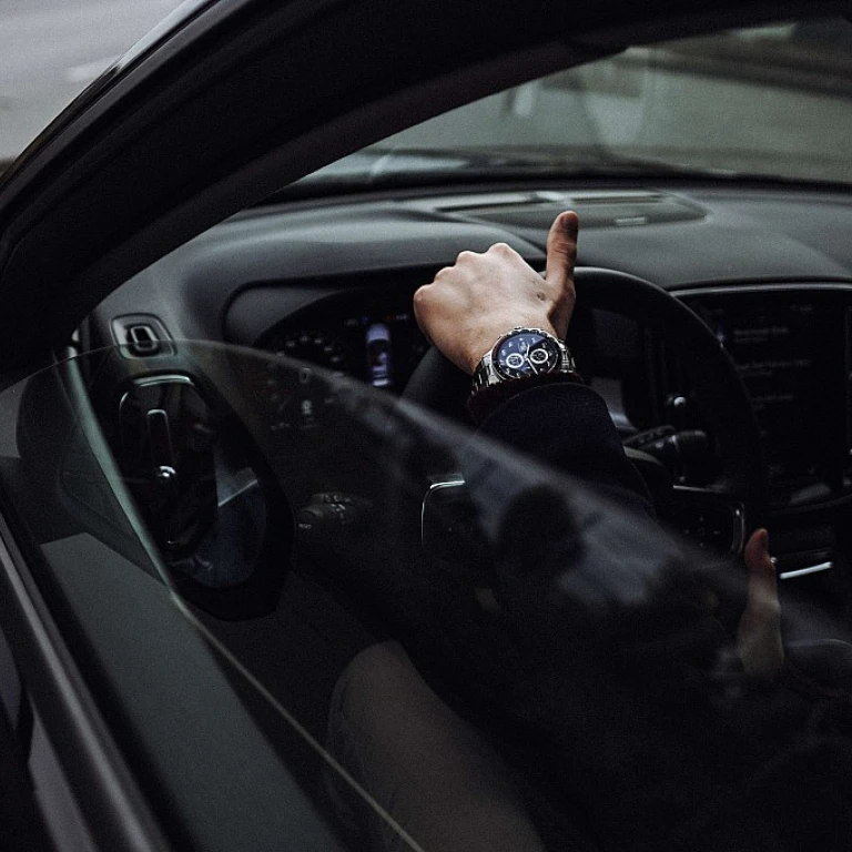 Ma voiture a pris feu toute seule assurance : comprendre vos droits et démarches